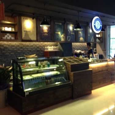 Không gian- Pause Coffee