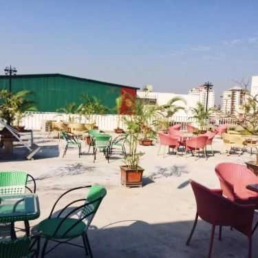Tổng hợp- Penthouse Coffee