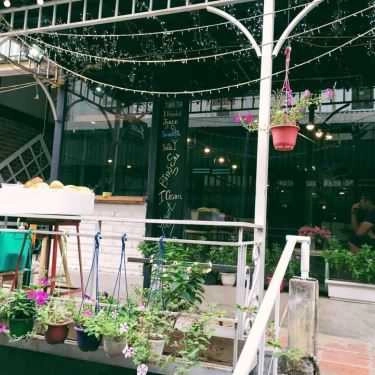 Không gian- Cafe Pexiga Vaping Store & Workshop - X98 Hoàng Cầu