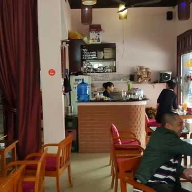 Không gian- Phố Cafe