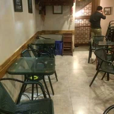 Không gian- Phương Linh Cafe - Nguyễn Hữu Huân