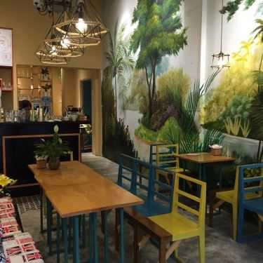 Không gian- Pi Coffee - Tạ Quang Bửu