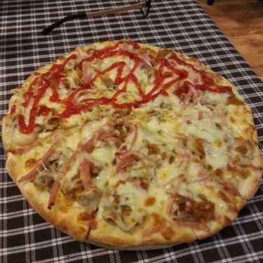 Món ăn- Nhà Hàng Pizza Hoa Ý