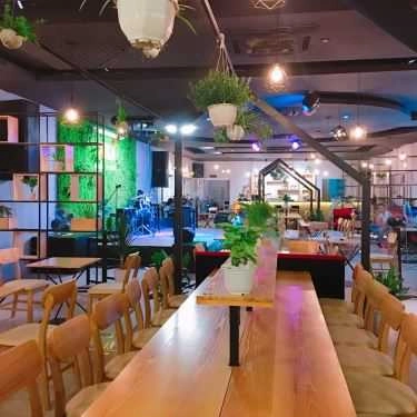 Không gian- Puka Coffee & Music