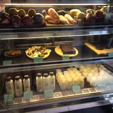 Món ăn- Cafe PUREE - Detox Juice, Nut Milk & Snack