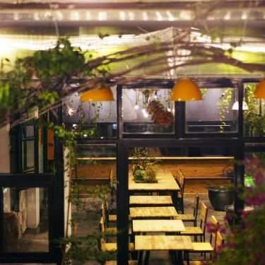 Không gian- Puritea Garden - Acoustic Coffee & Tea