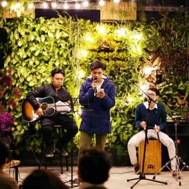 Không gian- Puritea Garden - Acoustic Coffee & Tea