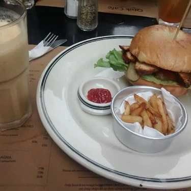 Món ăn- Qbik Cafe - Nguyễn Công Hoan
