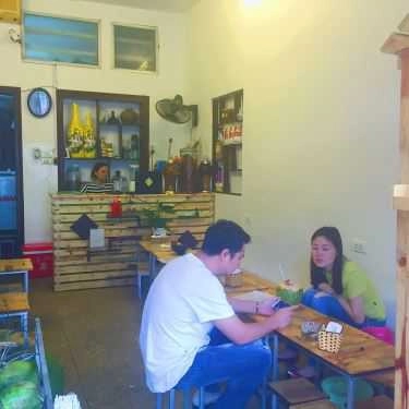 Không gian- Quả Quán - Dừa Xiêm & Đồ Ăn Vặt