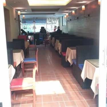 Không gian- Quán Khách Cafe
