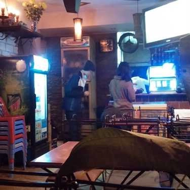 Không gian- Quỳnh Chi Cafe - Tạ Quang Bửu