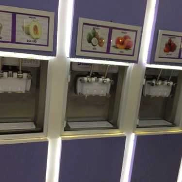 Tổng hợp- Cafe Rainbow Yogurt - Vincom Center Phạm Ngọc Thạch