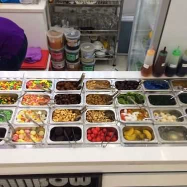 Tổng hợp- Cafe Rainbow Yogurt - Vincom Center Phạm Ngọc Thạch