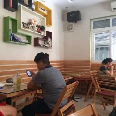 Không gian- Remy Cafe