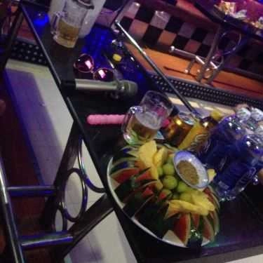 Tổng hợp- Romantic - Cafe Vườn & Karaoke