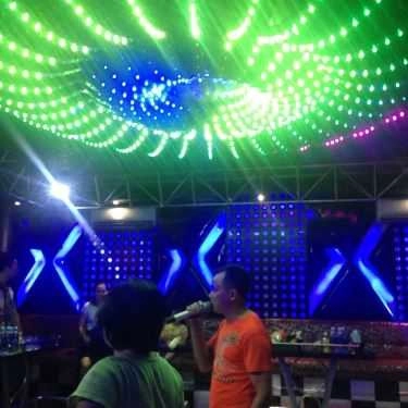 Không gian- Romantic - Cafe Vườn & Karaoke