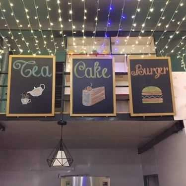 Không gian- Cafe Rose Cake & Tea Room