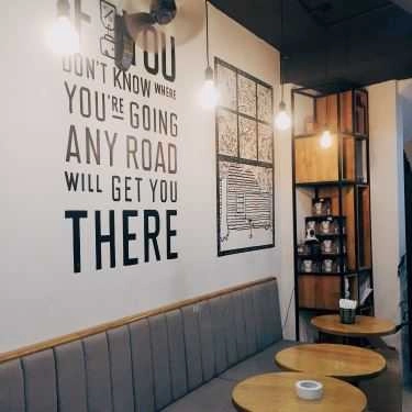 Không gian- Rosso Cafe