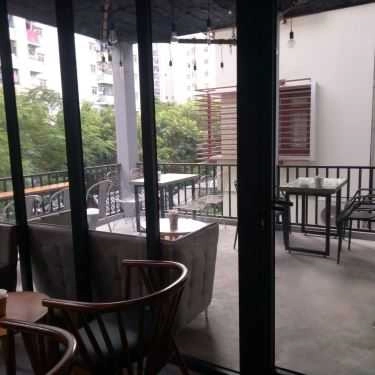 Không gian- Cafe Sol Kafe
