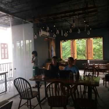 Không gian- Cafe Sol Kafe