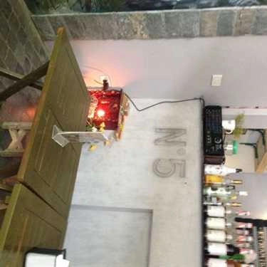 Không gian- Cafe Street No.5 - Tràng Thi