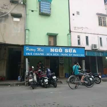 Không gian- Ăn vặt Sữa Ngô Hương Mai