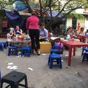 Không gian- Ăn vặt Tào Phớ & Chè Đỗ Đen - Giảng Võ