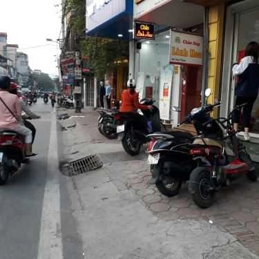 Không gian- Cafe TH True Mart - Thái Thịnh