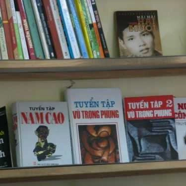 Tổng hợp- The Booklink Cafe - Đọc Sách Và Thưởng Thức Cafe