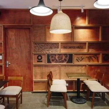 Không gian- The Coffee House - Trần Nguyên Đán