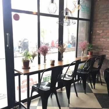 Không gian- The Coffee Pub
