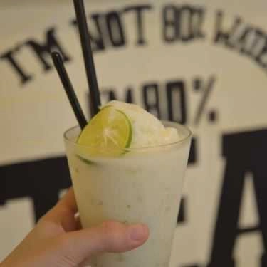 Không gian- The May Tea - Trà, Cafe & Bánh Ngọt