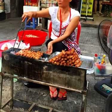 Món ăn- Ăn vặt Thịt Xiên Nướng - Chợ Ngọc Hà