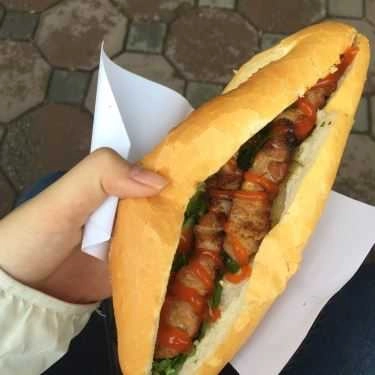 Món ăn- Ăn vặt Thịt Xiên Nướng & Bánh Mì Bơ - Hồ Đắc Di