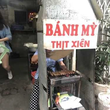 Không gian- Ăn vặt Bánh Mì Thịt Xiên - Nguyễn Văn Tố