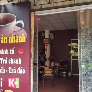 Không gian- Tố Uyên Cafe - Vũ Tông Phan