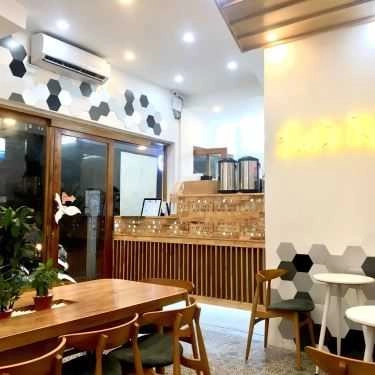 Không gian- Cafe Trà Sữa Teaholic - Quán Thánh