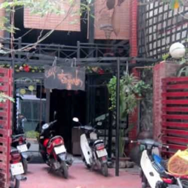 Không gian- Trịnh Cafe - Hoàng Văn Thái