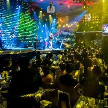 Tổng hợp- Trixie Cafe & Lounge