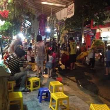 Không gian- Cafe Umi-O - Hoa Quả Ép, Trà Hoa Quả Lắc