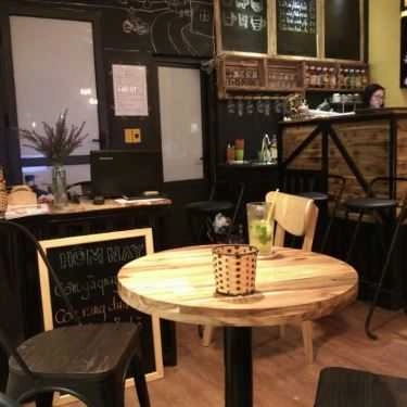 Không gian- X Zone Coffee - Đường T
