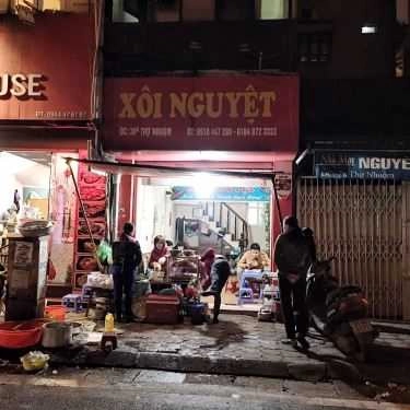 Không gian- Ăn vặt Xôi Nguyệt - Thợ Nhuộm