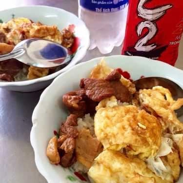 Món ăn- Ăn vặt Xôi Trứng Chả Thịt