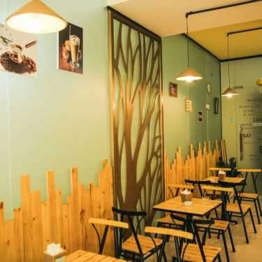Không gian- Your Coffee