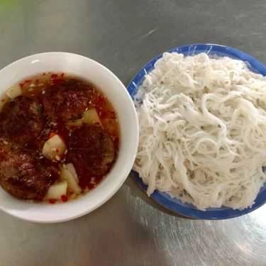 Món ăn- Bún Chả Hà Nội & Bánh Cuốn Nóng