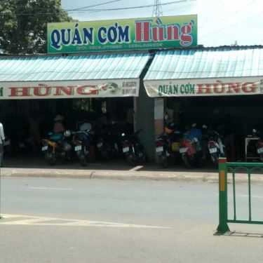 Không gian- Quán Cơm Hùng - Cơm Cút Lâu Đời - Hồ Thị Hương