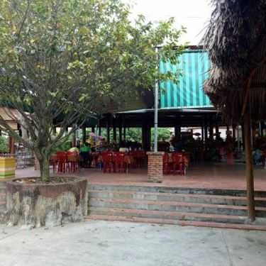 Không gian- Nhà Hàng Ẩm Thực Gà Rừng