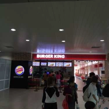 Không gian- Nhà Hàng Burger King - Sân Bay Quốc Tế Cam Ranh