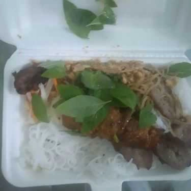 Món ăn- Quán Ăn Bánh Ướt & Cơm Tấm