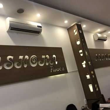 Không gian- ASHOKA Flowers - Coffee & Dessert